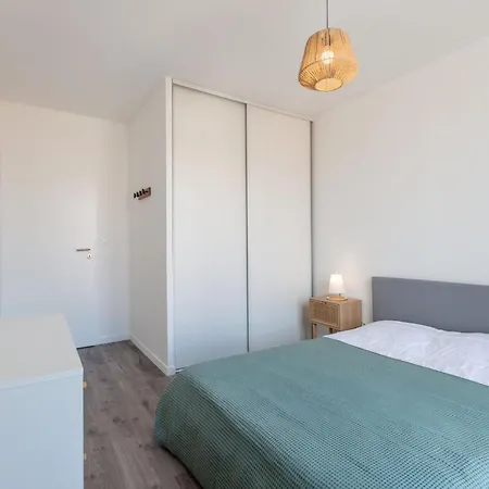 Cap Ocean-18 By Interhome كابروتو