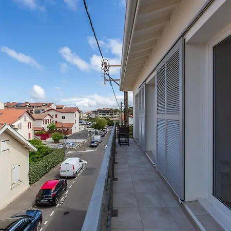 Cap Ocean-18 By Interhome