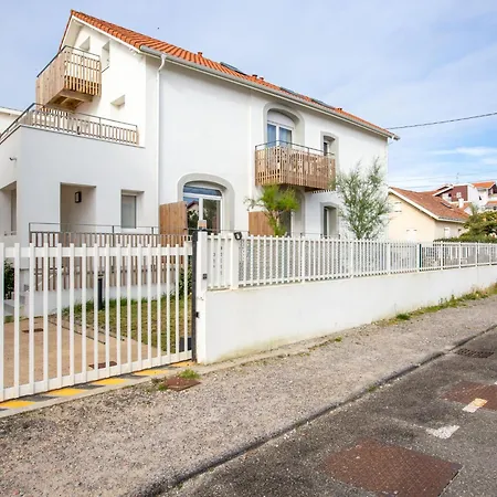 Cap Ocean-18 By Interhome *