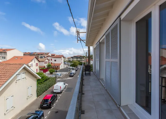 Cap Ocean-18 By Interhome